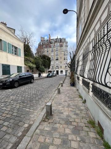 Paris Sacre Coeur Montmartre Et Tour Eiffel, 8 People, 아파트 외부 사진